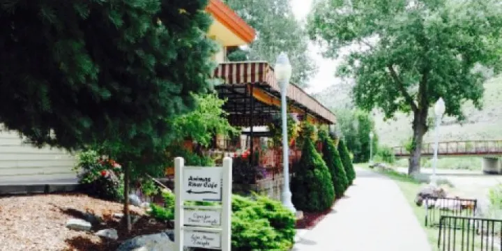 Animas River Beer Garden