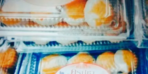 Khru Pa Cha Khanom Pia