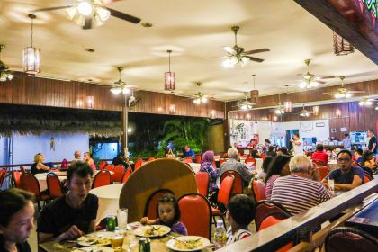 Happy Happy Cenang Seafood Restaurant