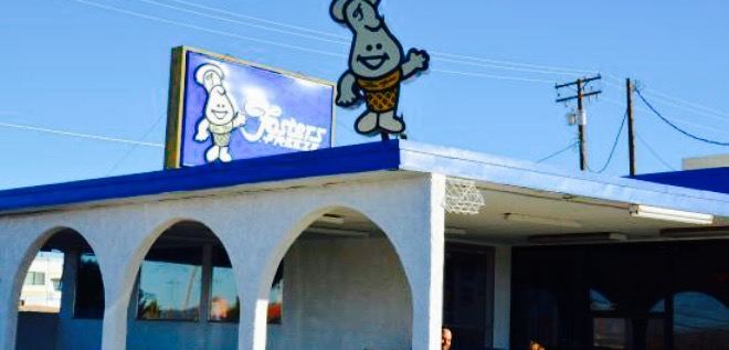 Fosters Freeze