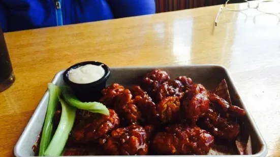 Applebee's Grill + Bar