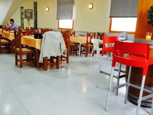 Bar Lazaro
