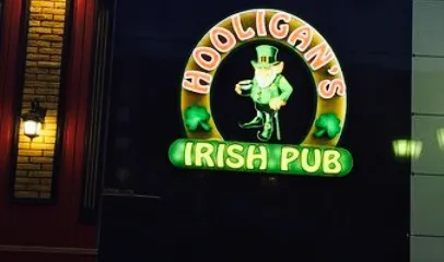 Hooligan's Irish Pub