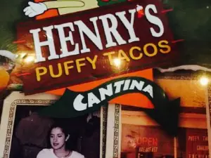 Henry's Puffy Tacos