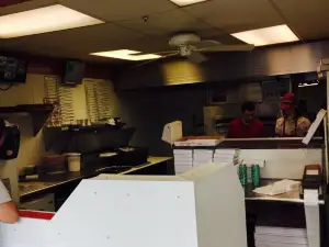 Royal Pizza