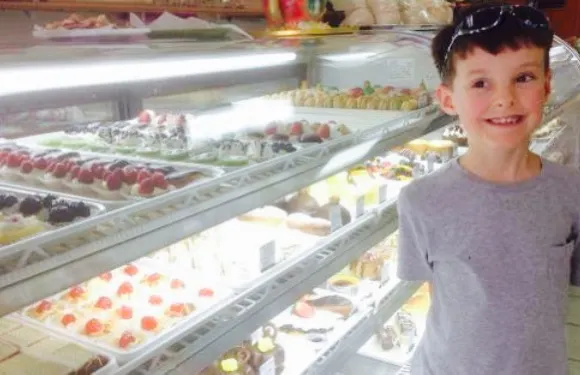 Bellash Bakery