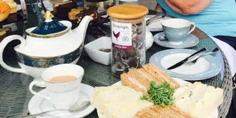 White Horse Romsey Afternoon Tea