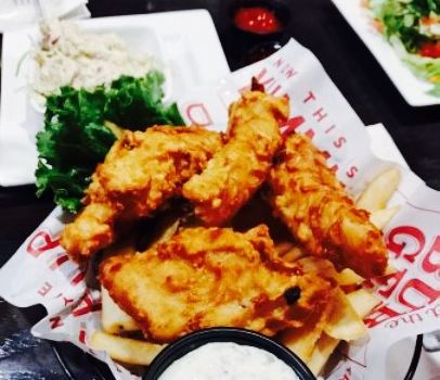 Red Robin Gourmet Burgers and Brews
