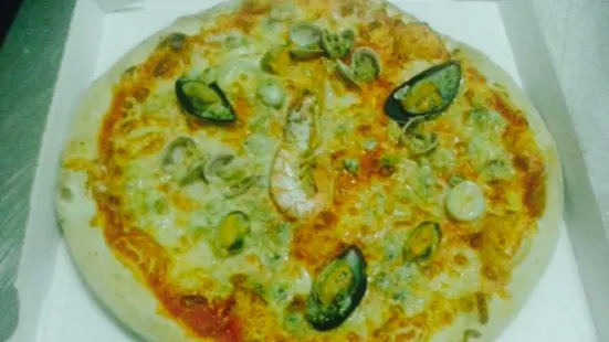 Paradiso Autentica Pizzeria e Comida Italiana