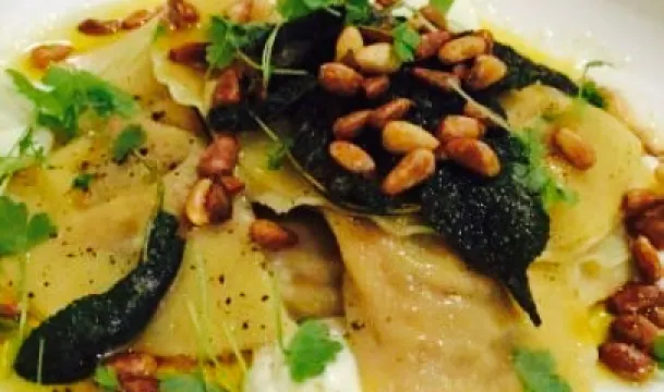 221 Restaurant & Bar