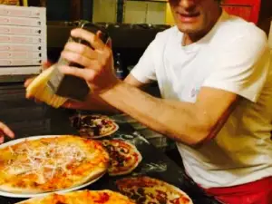 Bruno's Rosticceria - Pizzeria