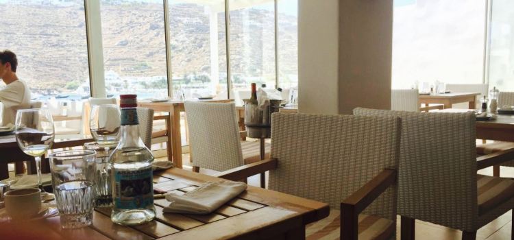 Nissaki Hotel’s Bar Restaurant