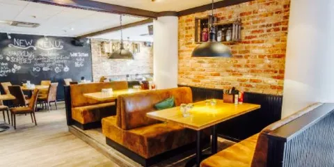 Brasserie & Bar Fondis