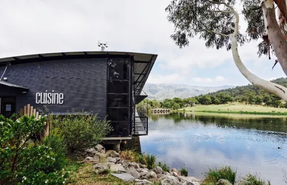 Cuisine Restaurant & Bar