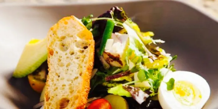 Poolside Cafe at The Ritz-Carlton