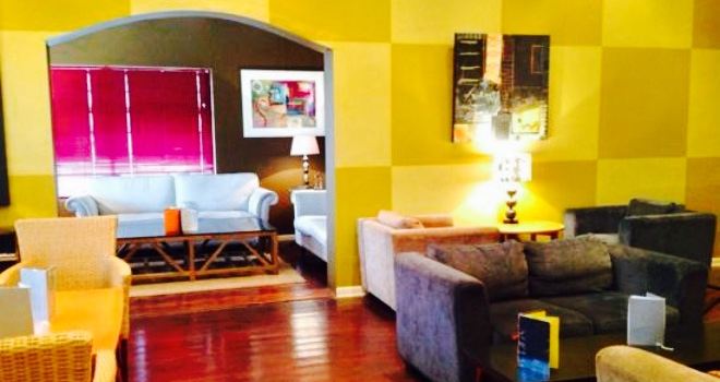 Cosmopolitan Restaurant and Lounge Bar