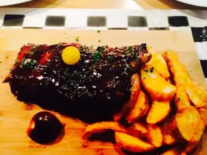 Los Rodriguez Steak House