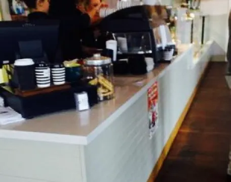 The Corner Cafe -Tatts Pub