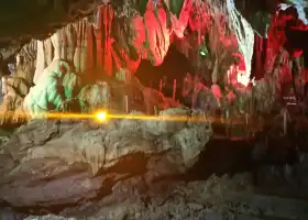 Wanzhou Xiyou Cave