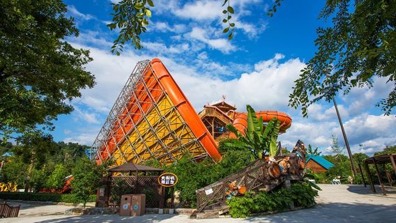 ADVENTURE ISLAND WATER WORLD