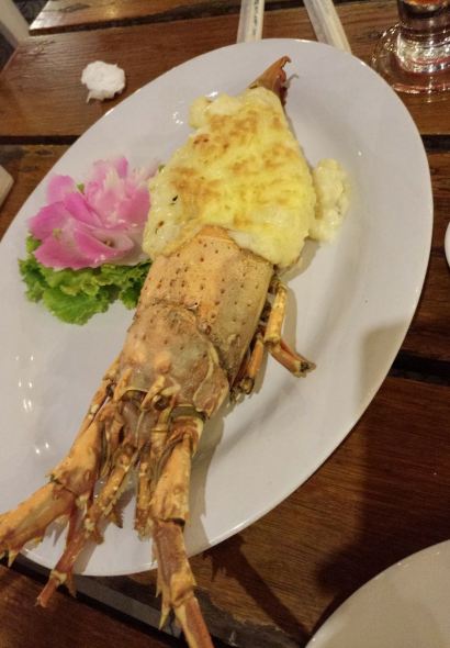 Khao Noi Sports Bar and Restaurant