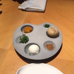 Field Restaurant User Photo