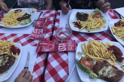 Angolo Pizza & Burger