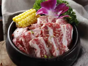枣玛露脊骨汤·烤肉(西塔总店)