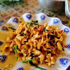 XI ZHOU HAN LIN CAN TING User Photo