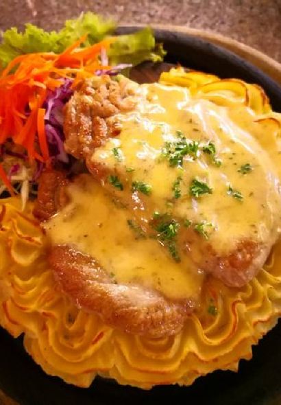 Khum Tom Yum Gung Restaurant