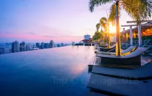 Rooftop Infinity Pool