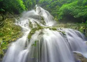 Qingyuan Tianzishan Waterfall