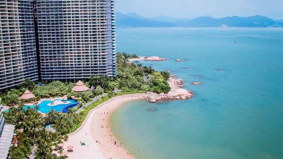 Shili Yintan (Shili Silver Beach)