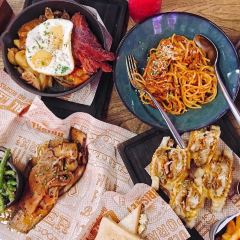 Bourbon Cookhouse 여행 사진