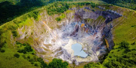馬哈武火山