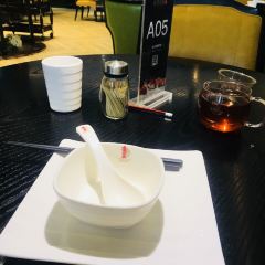 THE ONE 여행 사진