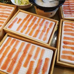 东方红三文鱼(资兴雄鑫豪廷酒店) User Photo