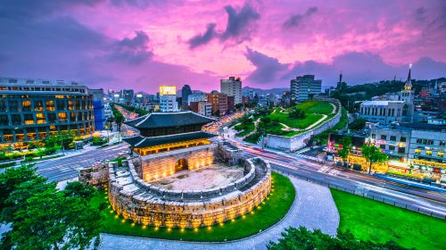 Dongdaemun History & Culture Park