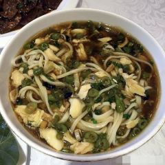 XIN HAI WEI User Photo