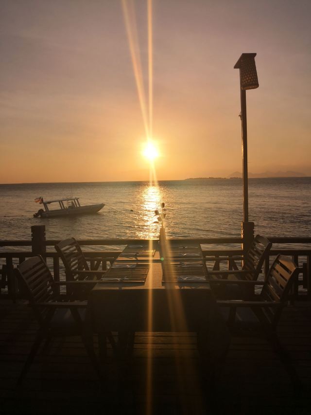 馬達京島