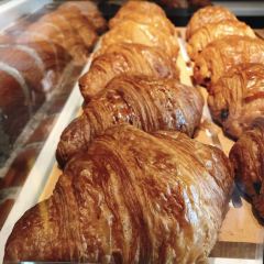 Mr Bread Bakery User Photo