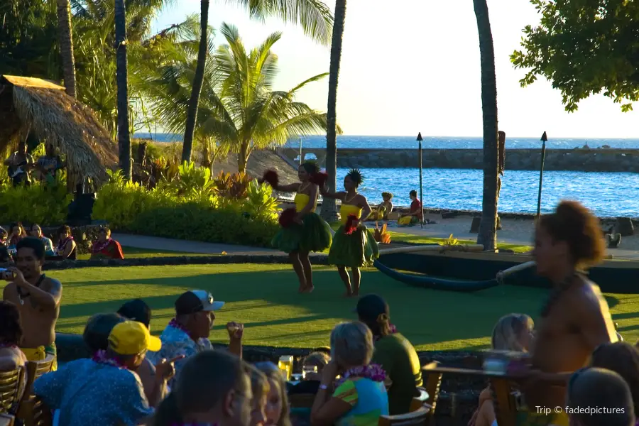 Old Lahaina Luau