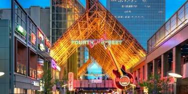 フォース・ストリート・ライブ!