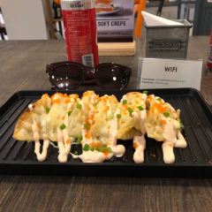 Eleven Two & Co. 여행 사진