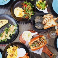 CHAR bar and grill ảnh của người dùng