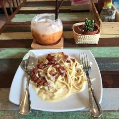Jasmin's Cafe Pattaya User Photo
