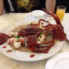 宾朋海鲜饭庄(兴海路店) User Photo