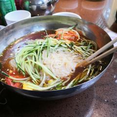 Heheshaokaoda Cold noodles (lieshishan) 여행 사진