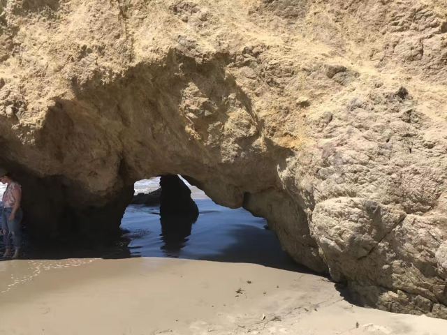 El Matador Beach