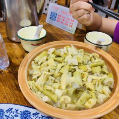 安吉人家·一鼎鲜土菜馆 User Photo